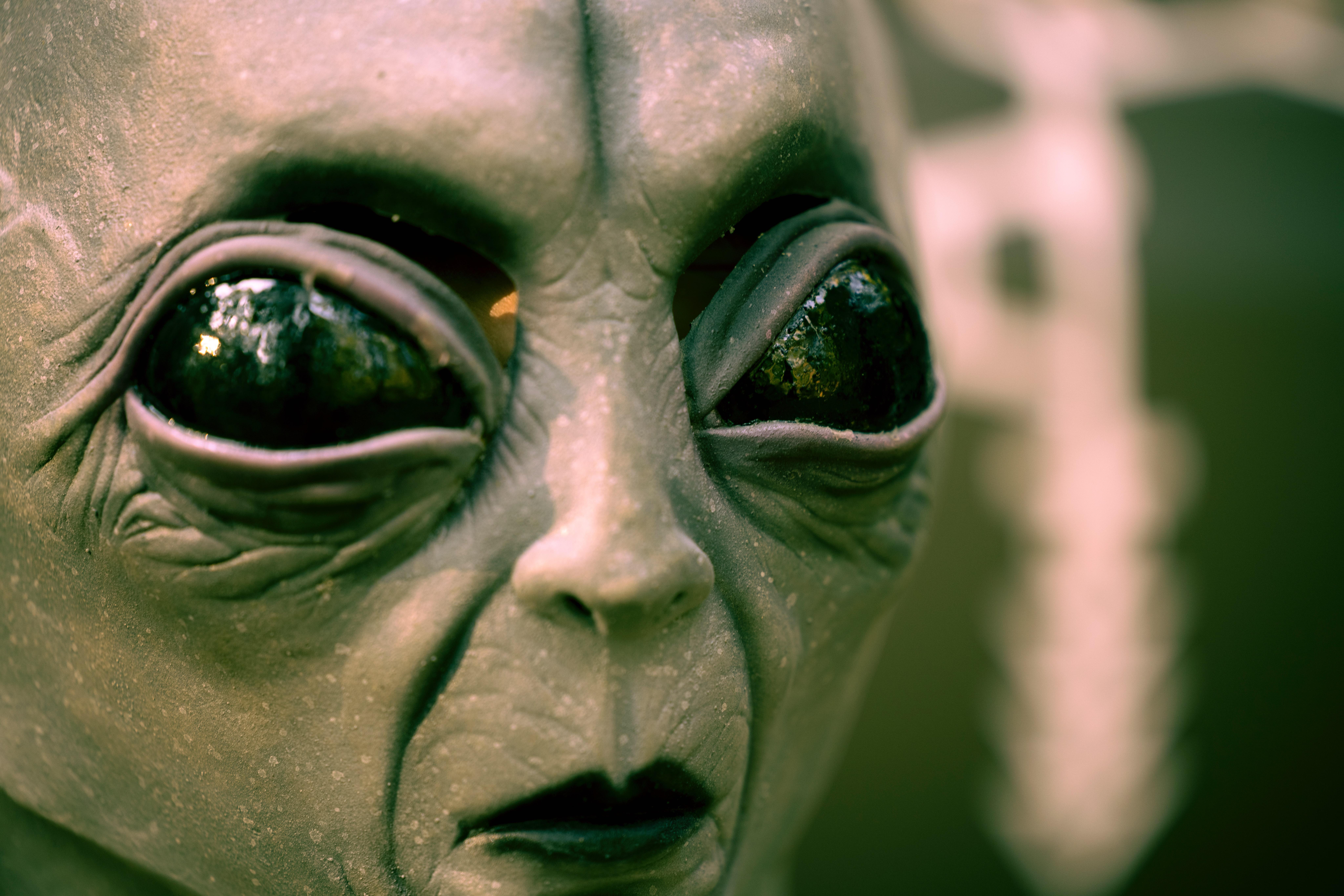 Ancient Aliens (Season 6, Episode 3) - The Anunnaki Connection